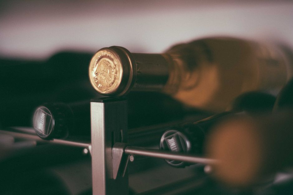 pexels-6088389-germany-dry-wine-share-53-percent-quality-testing-data 读者理解德国干型葡萄酒占比统计的口径与范围