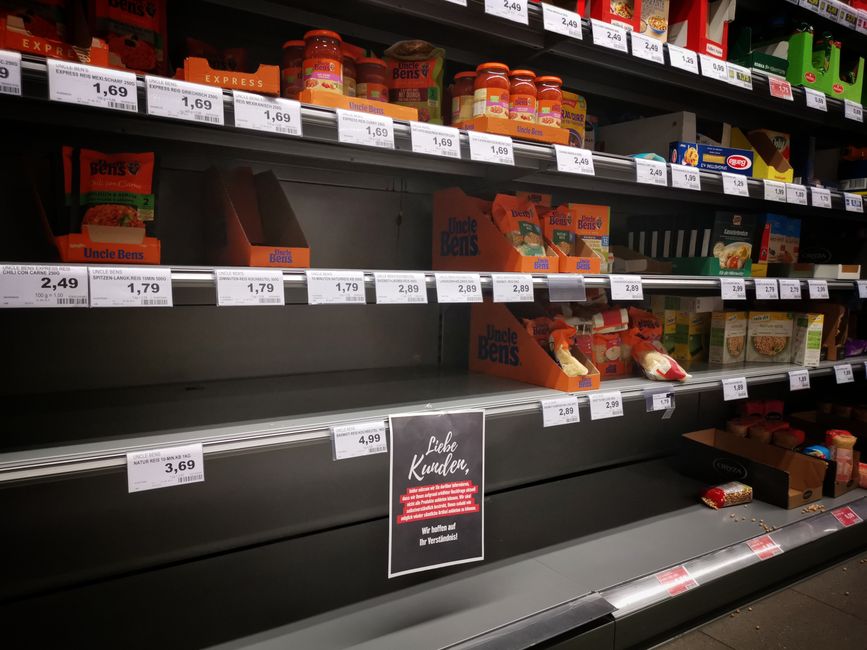 pexels-4437148-cpi-alcohol-subindex-vs-retail-price-faq CPI 酒类分项与零售终端价格差异的采价口径说明